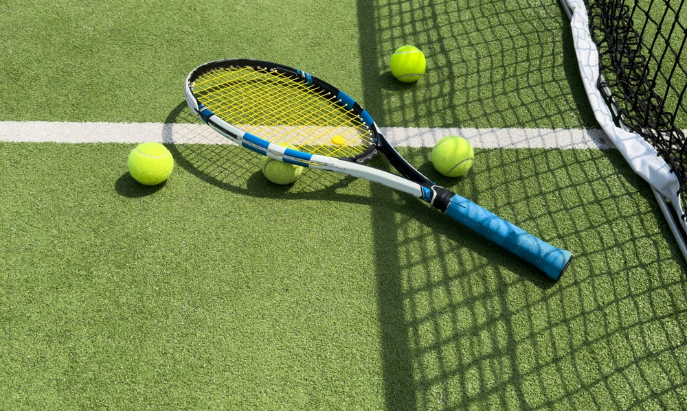 Upptäck nya tennisbanor med enkel onlinebokning